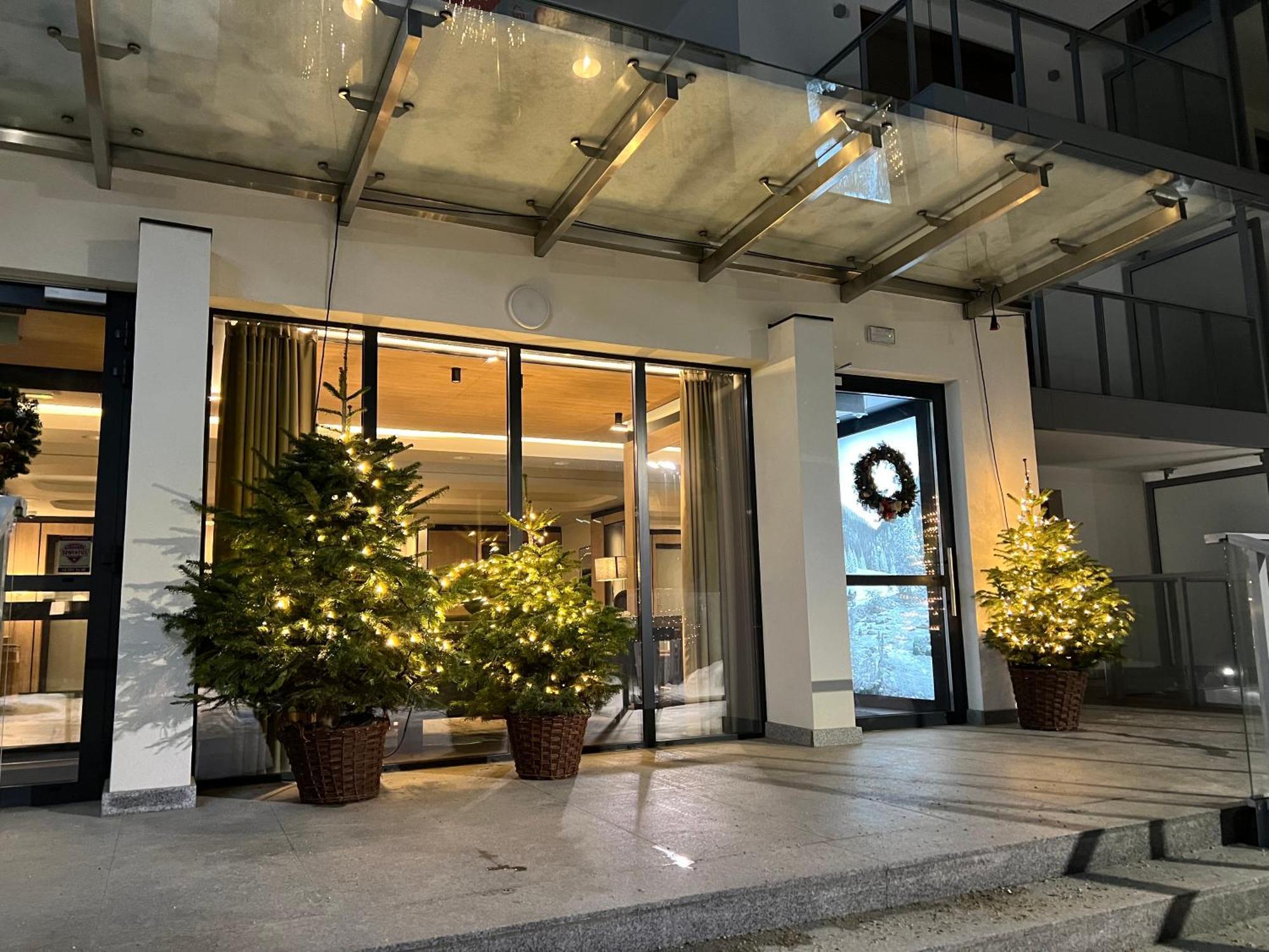 Mountains & Spa Apartament Zakopianski ザコパネ エクステリア 写真